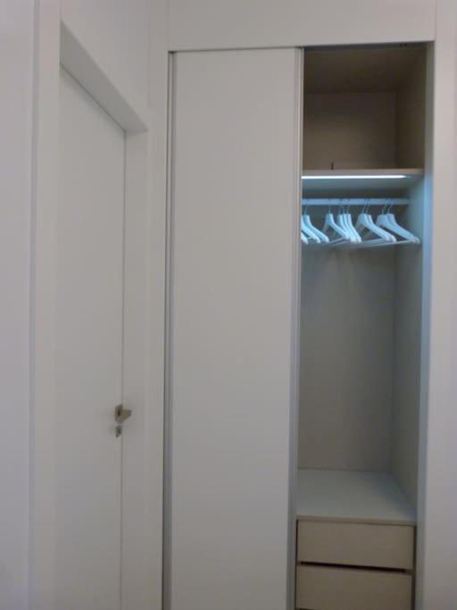 Modern Apartment In Torrevjea 200M From The Loccos Beach Torrevieja Eksteriør bilde